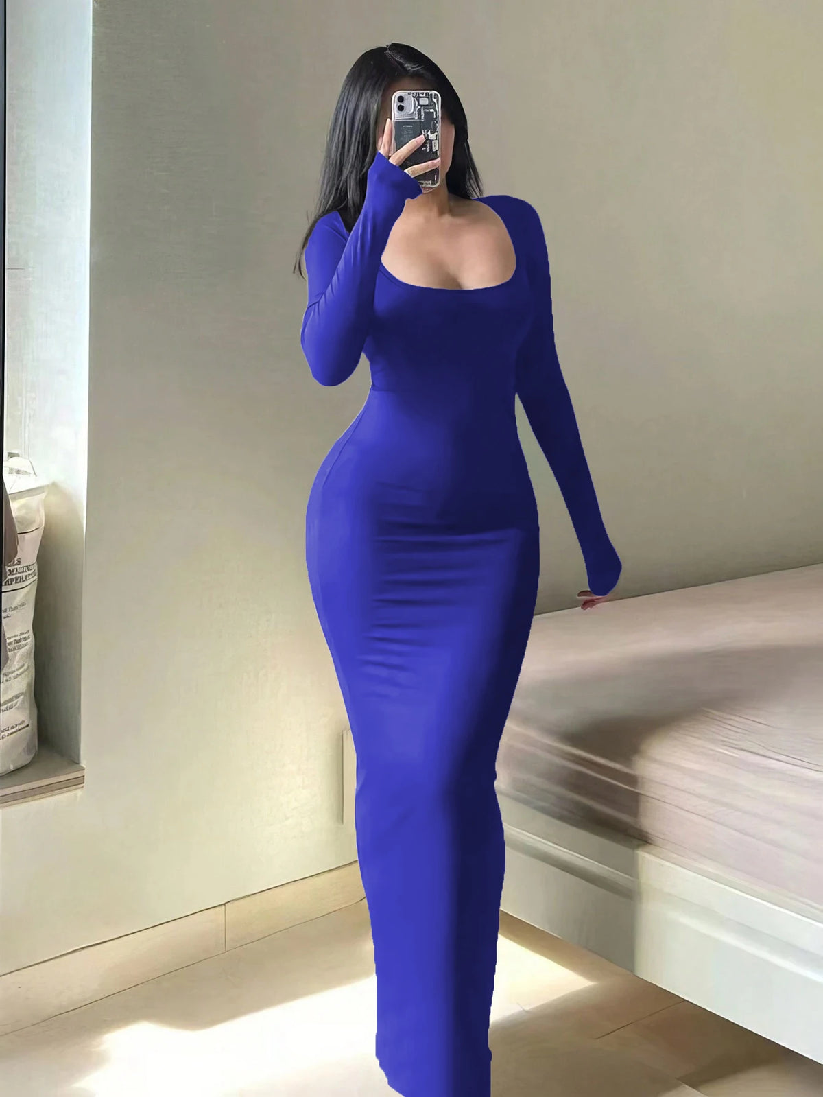 Vestido largo entallado de manga larga, cuello cuadrado básico minimalista