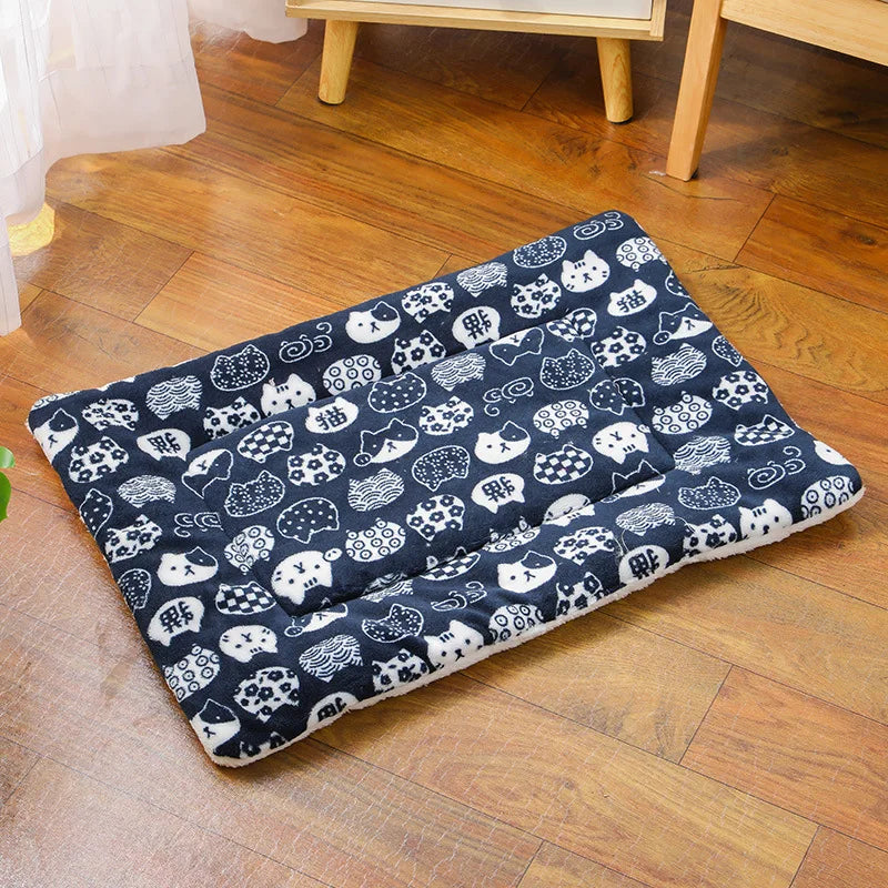 Colchoneta Acolchada Cálida y Suave para Gatos y Perros Pequeños y Medianos
