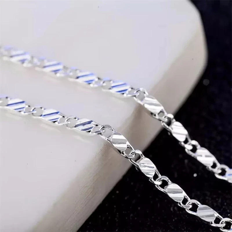 Collar de Cadena Lateral en Plata 925, Dorado o Plateado